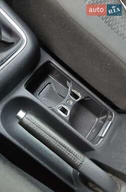 Хэтчбек Volkswagen Golf Plus 2010 в 