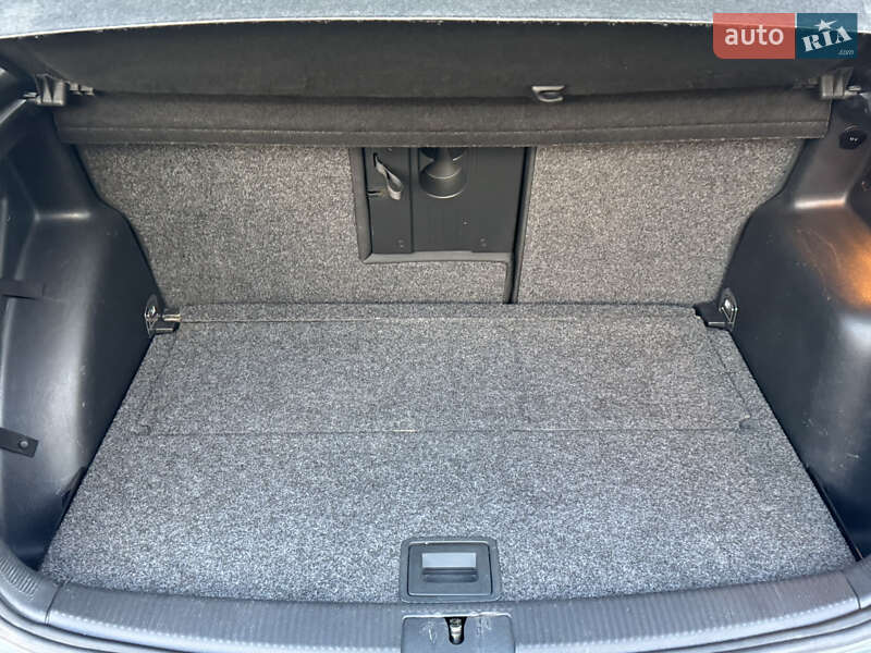 Хэтчбек Volkswagen Golf Plus 2009 в Полтаве