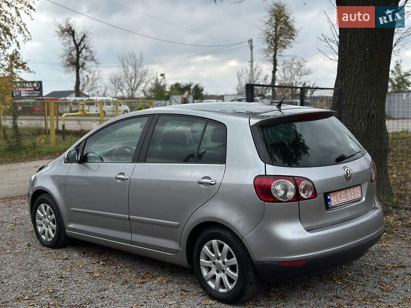Хэтчбек Volkswagen Golf Plus 2005 в Виннице