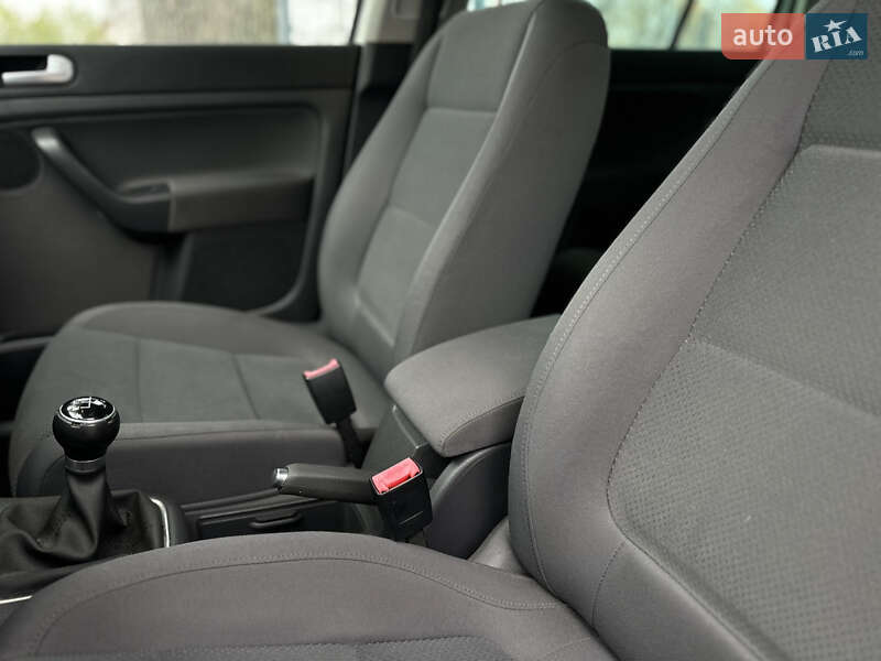 Хэтчбек Volkswagen Golf Plus 2005 в Виннице