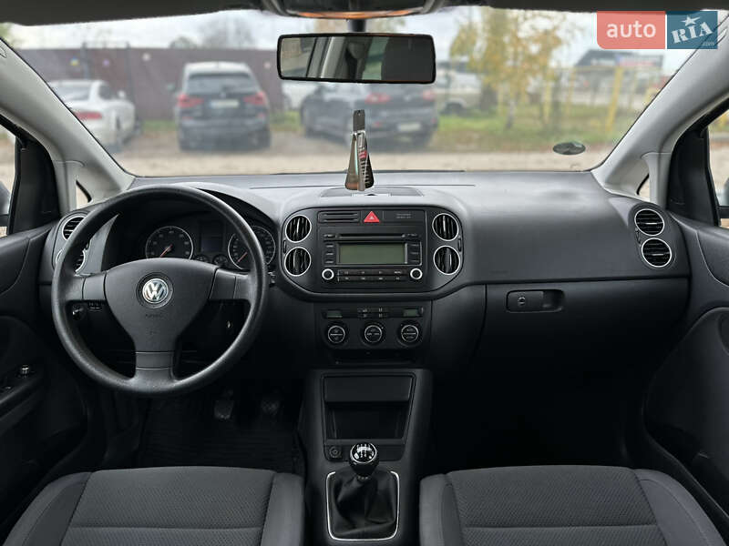 Хэтчбек Volkswagen Golf Plus 2005 в Виннице