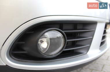 Хетчбек Volkswagen Golf Plus 2008 в  фото 32 Хетчбек Volkswagen Golf Plus 2008 в