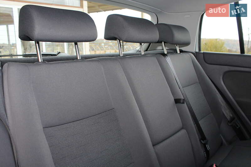 Хэтчбек Volkswagen Golf Plus 2008 в Трускавце фото 89 Хэтчбек Volkswagen Golf Plus 2008 в Трускавце