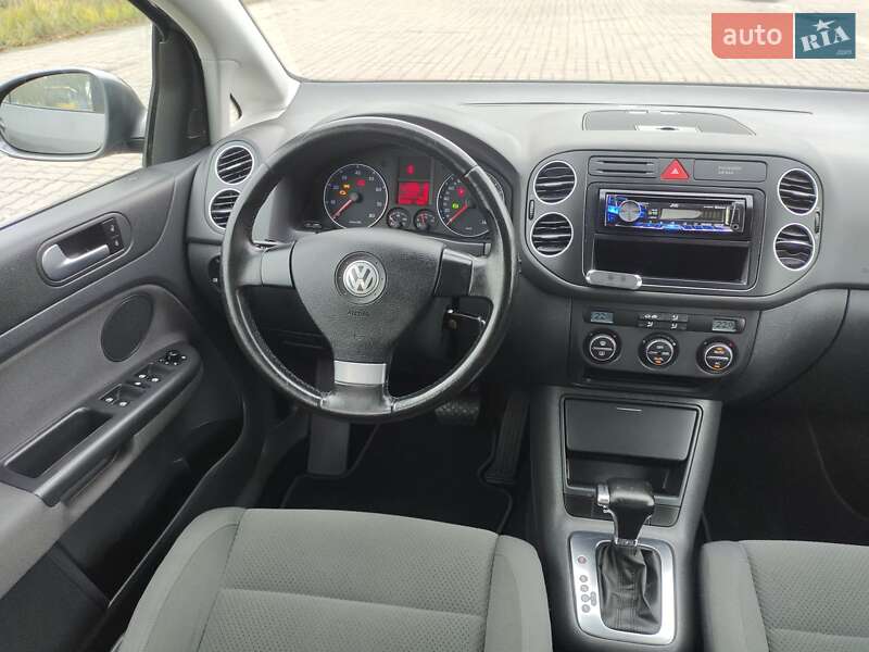 Хэтчбек Volkswagen Golf Plus 2009 в Киеве фото 36 Хэтчбек Volkswagen Golf Plus 2009 в Киеве