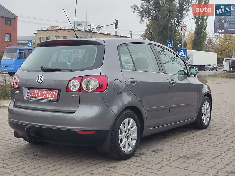 Хэтчбек Volkswagen Golf Plus 2009 в Киеве фото 56 Хэтчбек Volkswagen Golf Plus 2009 в Киеве
