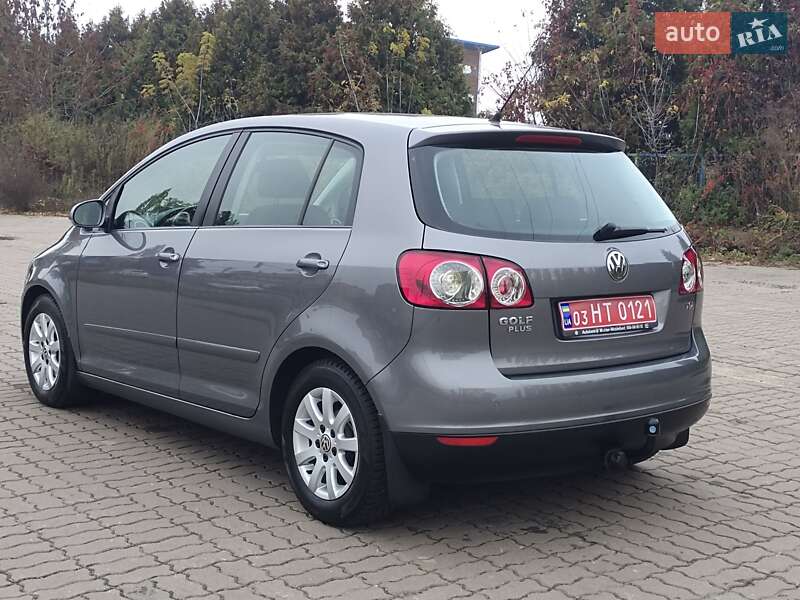 Хэтчбек Volkswagen Golf Plus 2009 в Киеве фото 61 Хэтчбек Volkswagen Golf Plus 2009 в Киеве