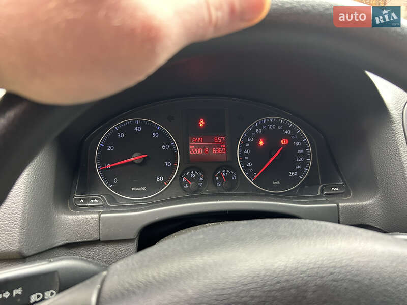 Хэтчбек Volkswagen Golf Plus 2005 в Киеве фото 11 Хэтчбек Volkswagen Golf Plus 2005 в Киеве