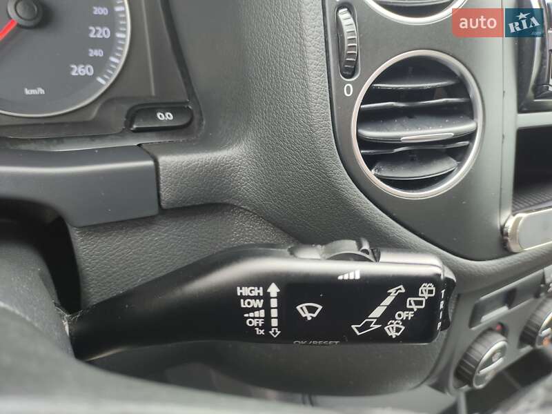 Хэтчбек Volkswagen Golf Plus 2009 в Киеве фото 16 Хэтчбек Volkswagen Golf Plus 2009 в Киеве