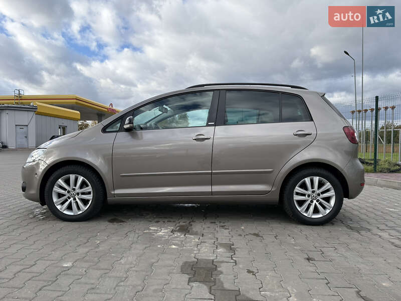 Хэтчбек Volkswagen Golf Plus 2012 в Луцке фото 6 Хэтчбек Volkswagen Golf Plus 2012 в Луцке