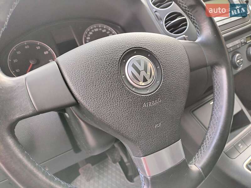 Хэтчбек Volkswagen Golf Plus 2007 в Ровно