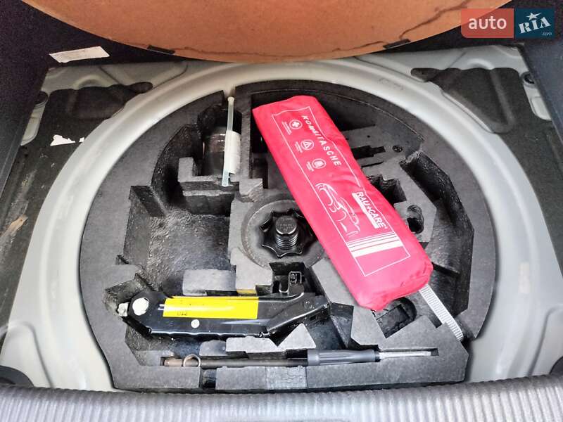 Хэтчбек Volkswagen Golf Plus 2007 в Ровно