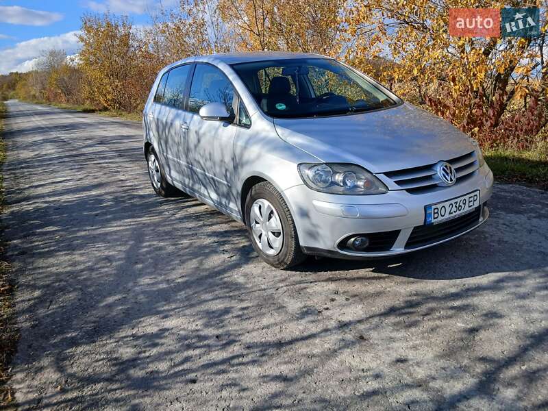 Хетчбек Volkswagen Golf Plus 2007 в Монастириській