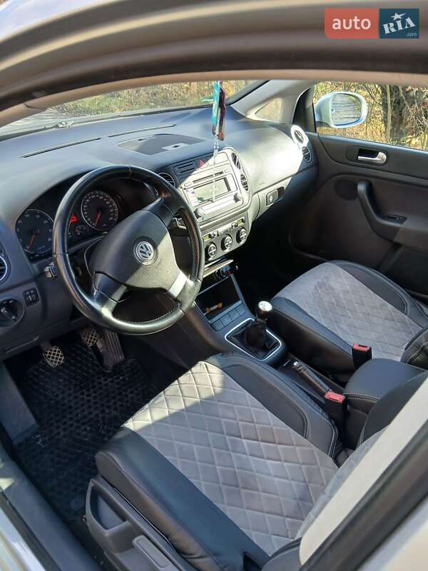 Хетчбек Volkswagen Golf Plus 2007 в Монастириській