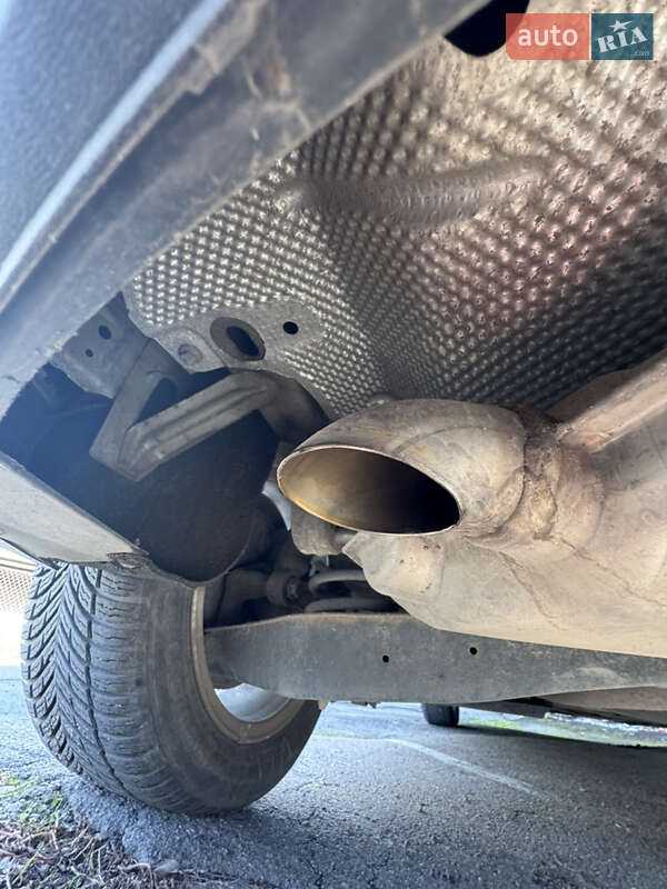 Хэтчбек Volkswagen Golf Plus 2008 в Нововолынске