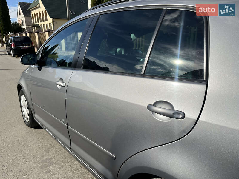 Хетчбек Volkswagen Golf Plus 2011 в Луцьку фото 15 Хетчбек Volkswagen Golf Plus 2011 в Луцьку