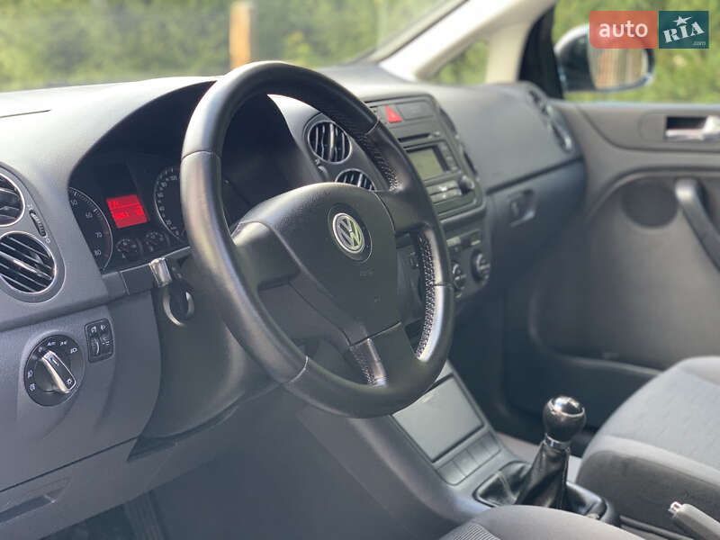 Хетчбек Volkswagen Golf Plus 2005 в Старокостянтинові