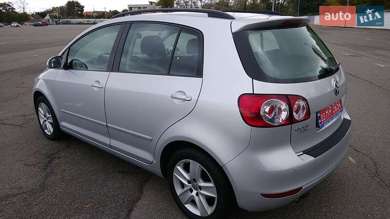 Хэтчбек Volkswagen Golf Plus 2010 в Киеве фото 3 Хэтчбек Volkswagen Golf Plus 2010 в Киеве