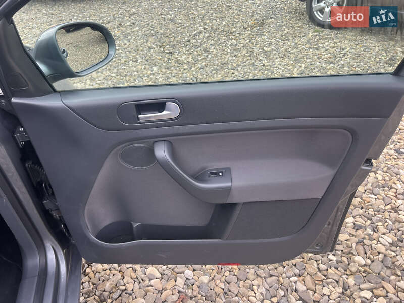 Хэтчбек Volkswagen Golf Plus 2007 в Коломые фото 15 Хэтчбек Volkswagen Golf Plus 2007 в Коломые