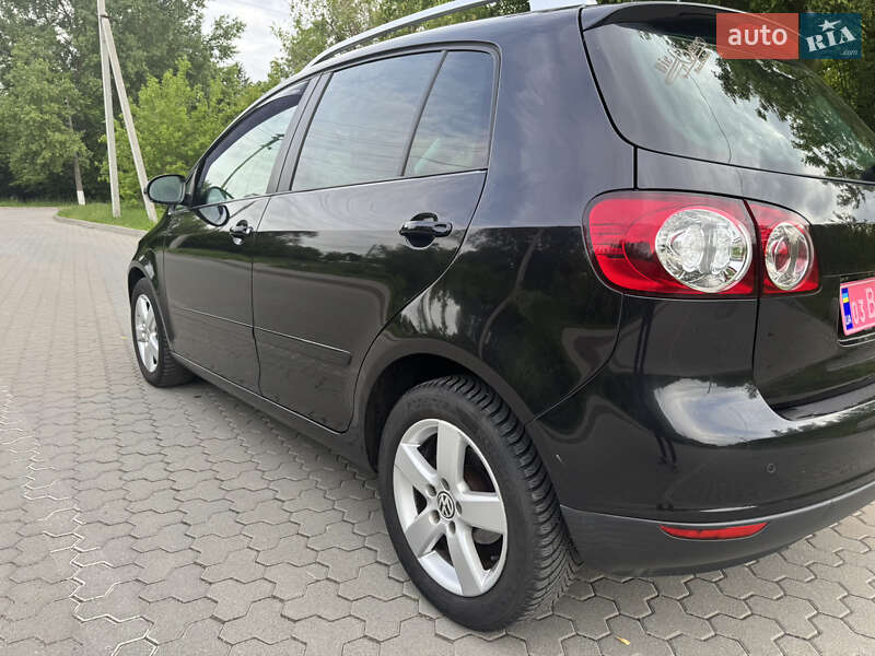 Хэтчбек Volkswagen Golf Plus 2009 в Нежине