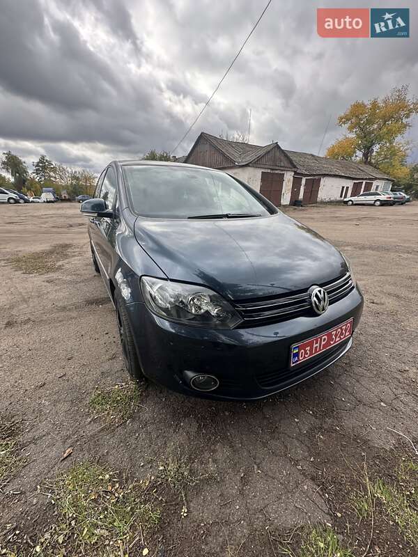 Хетчбек Volkswagen Golf Plus 2010 в Новоукраїнці