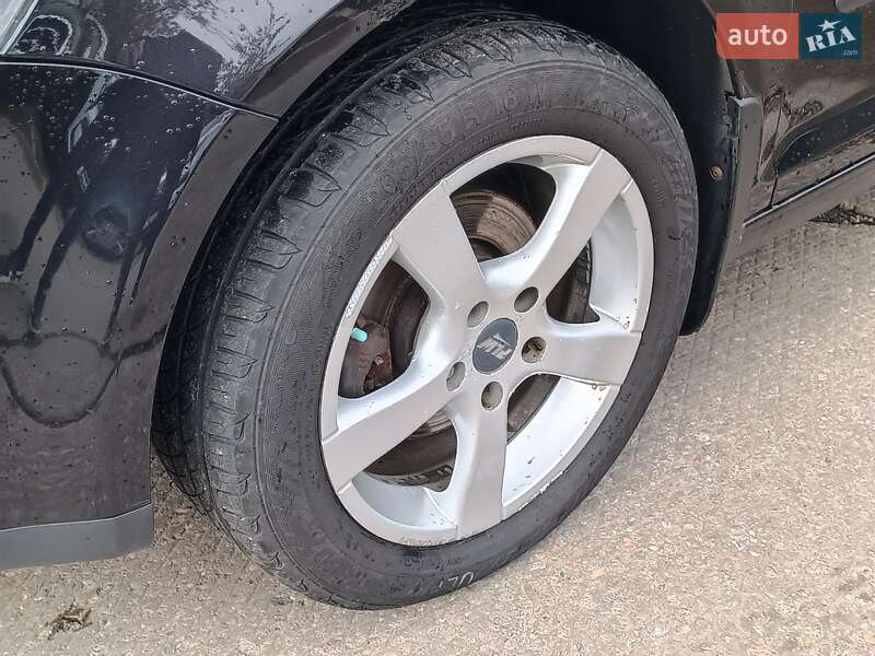 Хэтчбек Volkswagen Golf Plus 2006 в Харькове