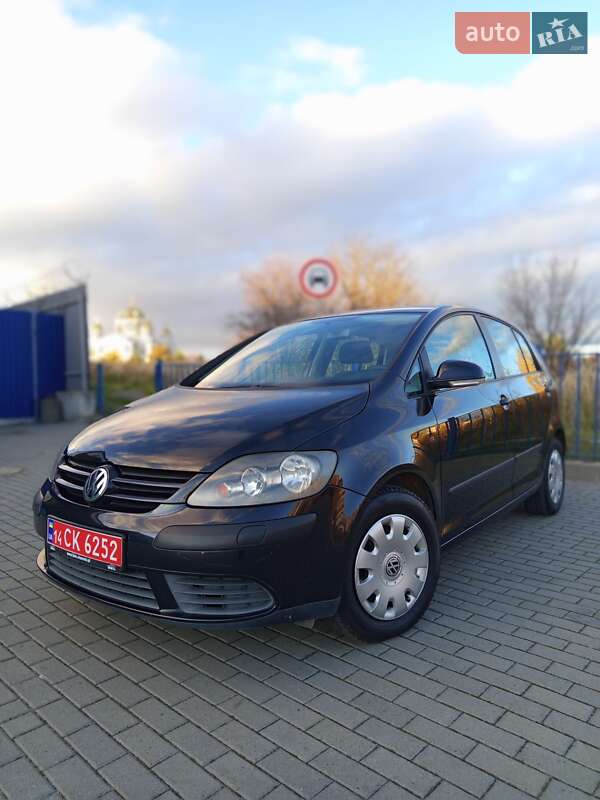 Хэтчбек Volkswagen Golf Plus 2005 в Дрогобыче фото Хэтчбек Volkswagen Golf Plus 2005 в Дрогобыче