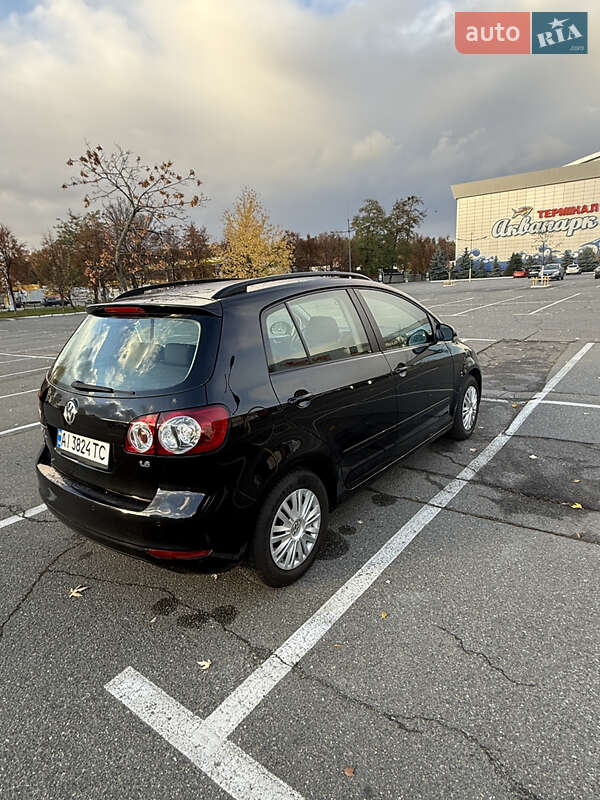 Хэтчбек Volkswagen Golf Plus 2009 в Броварах