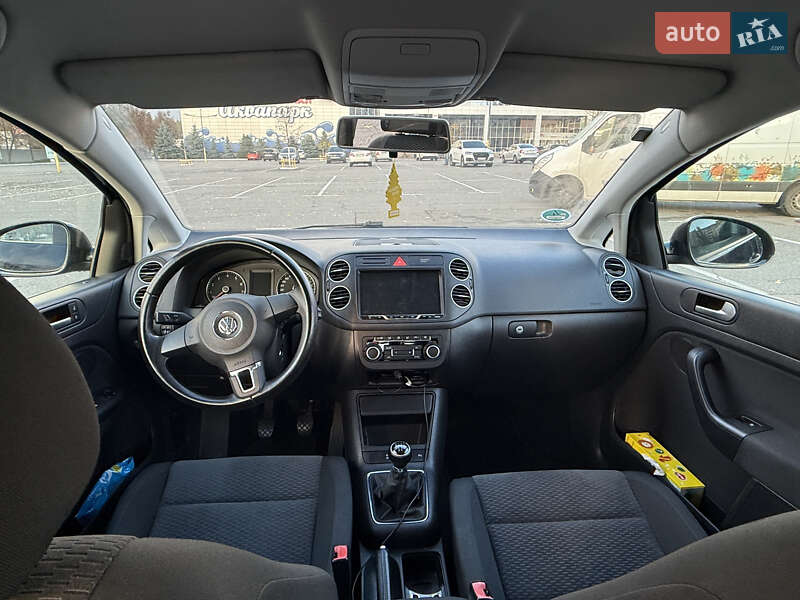 Хэтчбек Volkswagen Golf Plus 2009 в Броварах