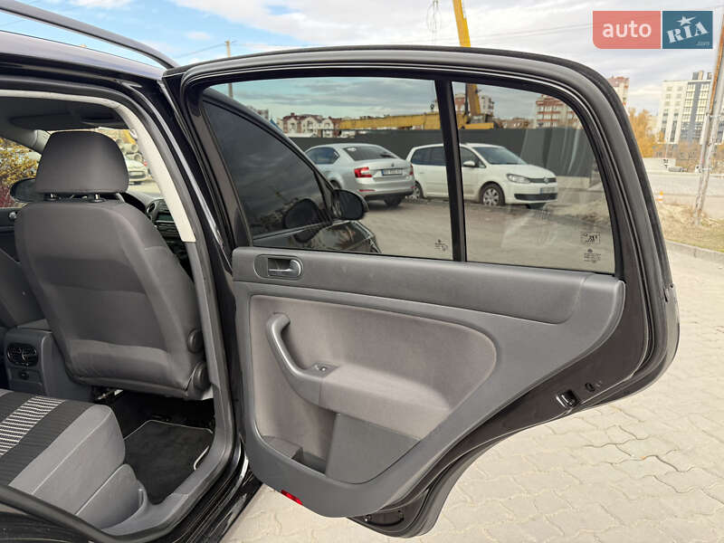 Хэтчбек Volkswagen Golf Plus 2007 в Тернополе фото 40 Хэтчбек Volkswagen Golf Plus 2007 в Тернополе
