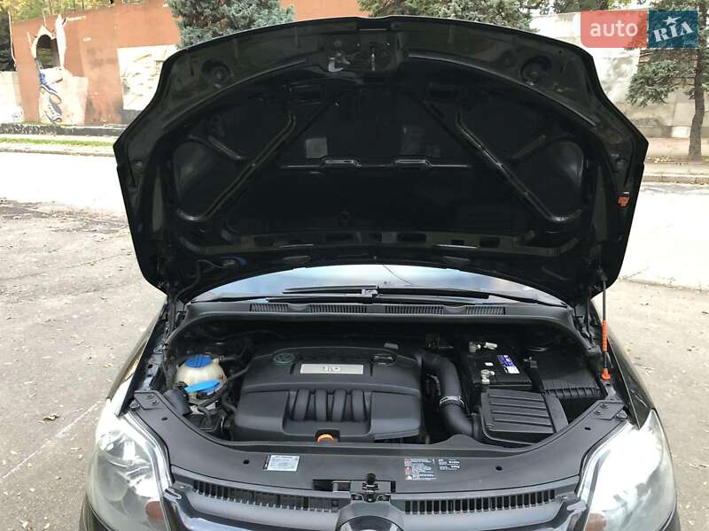 Хэтчбек Volkswagen Golf Plus 2007 в Николаеве