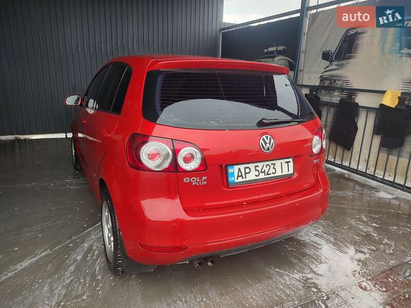 Хэтчбек Volkswagen Golf Plus 2010 в Запорожье фото 12 Хэтчбек Volkswagen Golf Plus 2010 в Запорожье