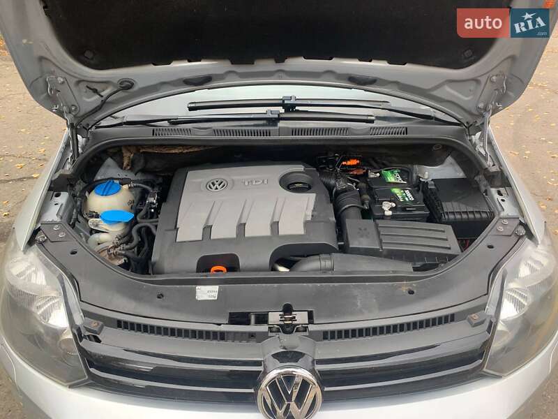 Хэтчбек Volkswagen Golf Plus 2011 в Ровно