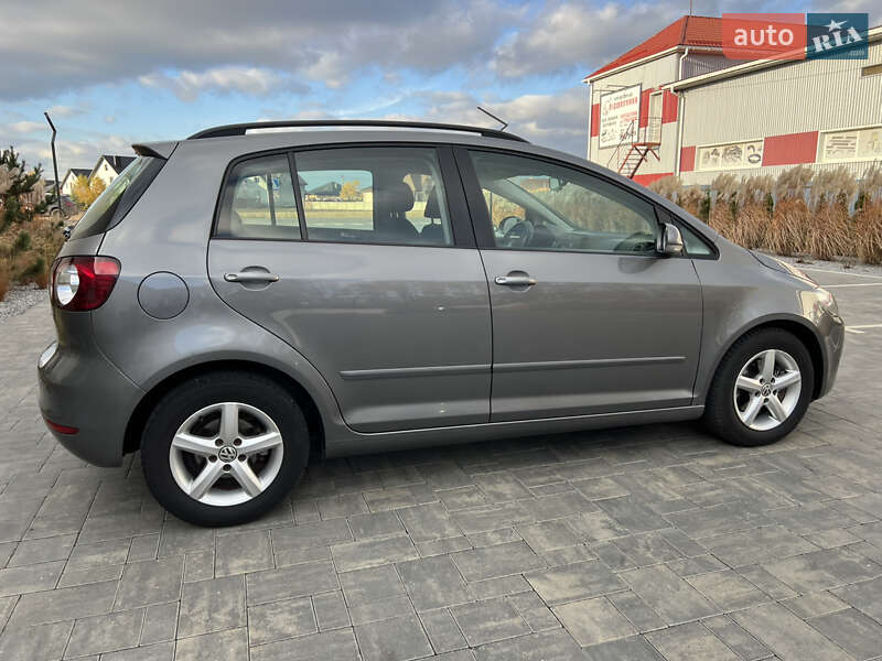 Хэтчбек Volkswagen Golf Plus 2009 в Луцке