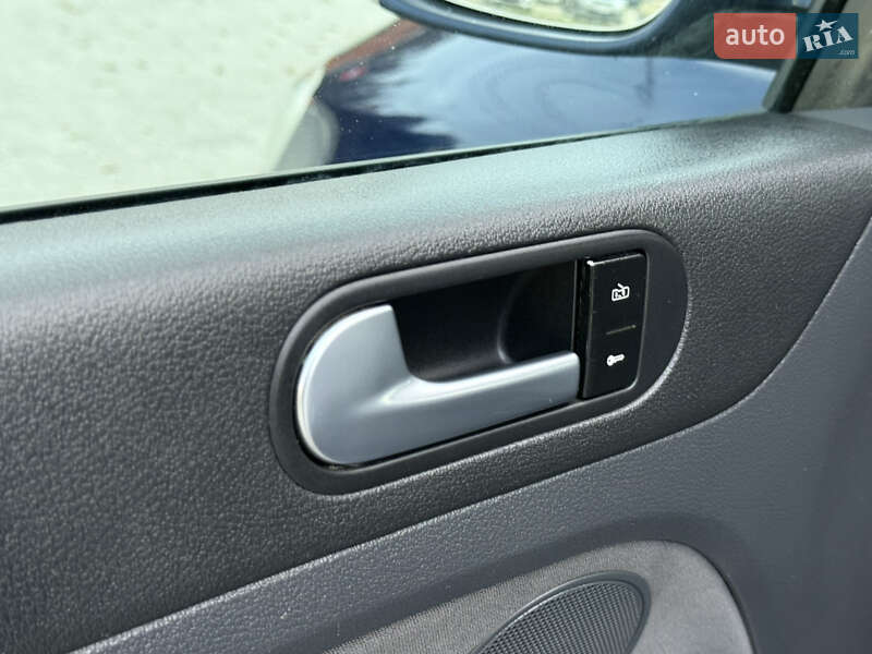 Хэтчбек Volkswagen Golf Plus 2006 в Дрогобыче фото 12 Хэтчбек Volkswagen Golf Plus 2006 в Дрогобыче