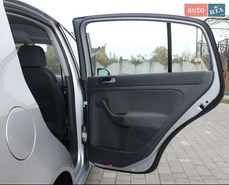 Хэтчбек Volkswagen Golf Plus 2008 в Львове