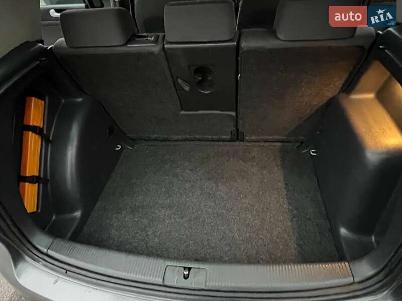 Хетчбек Volkswagen Golf Plus 2008 в Лубнах