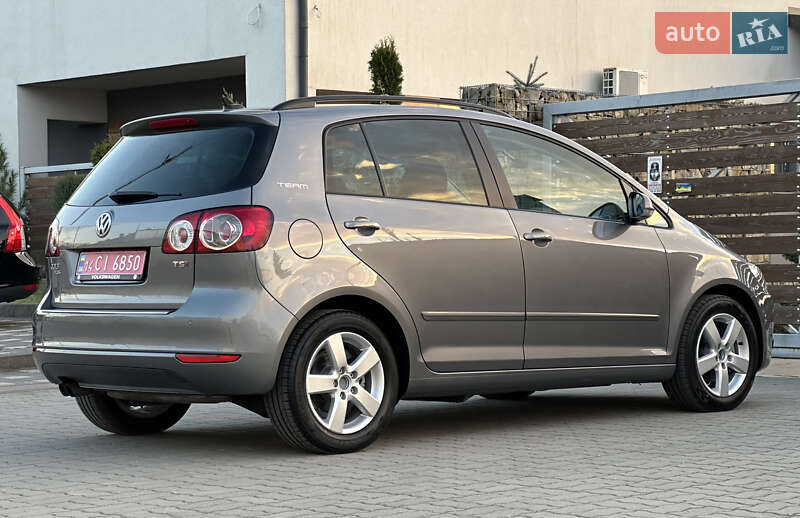 Хэтчбек Volkswagen Golf Plus 2011 в Стрые