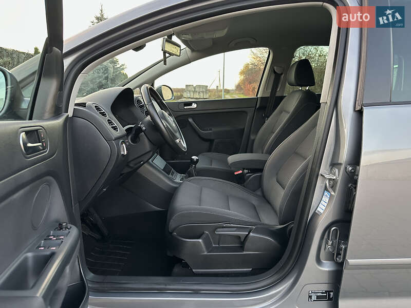 Хэтчбек Volkswagen Golf Plus 2011 в Стрые