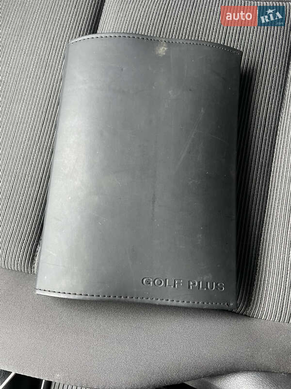 Хэтчбек Volkswagen Golf Plus 2005 в Хмельницком