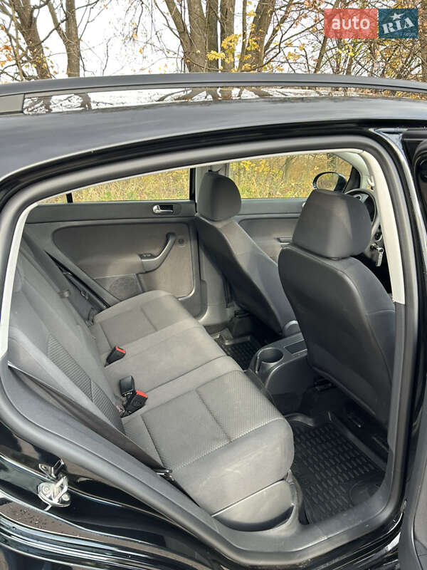 Хэтчбек Volkswagen Golf Plus 2010 в Жидачове фото 9 Хэтчбек Volkswagen Golf Plus 2010 в Жидачове