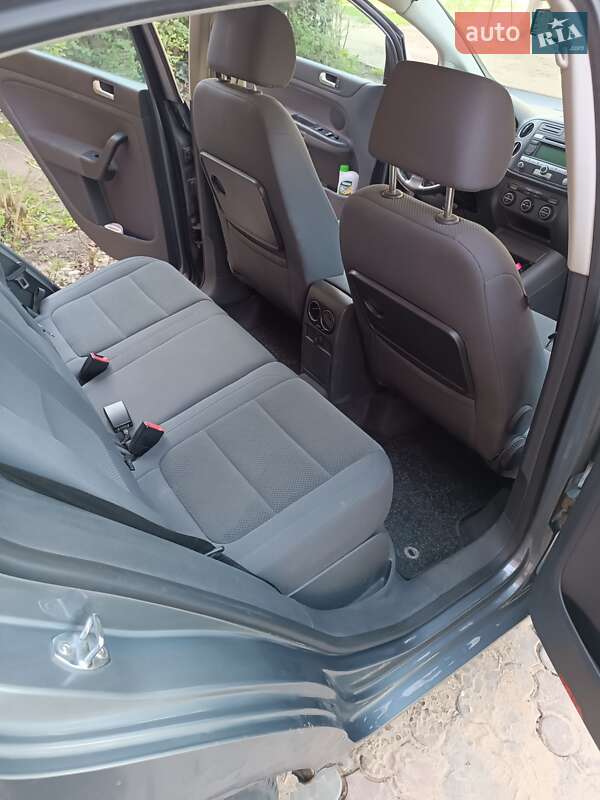 Хэтчбек Volkswagen Golf Plus 2005 в Хмельницком фото 7 Хэтчбек Volkswagen Golf Plus 2005 в Хмельницком