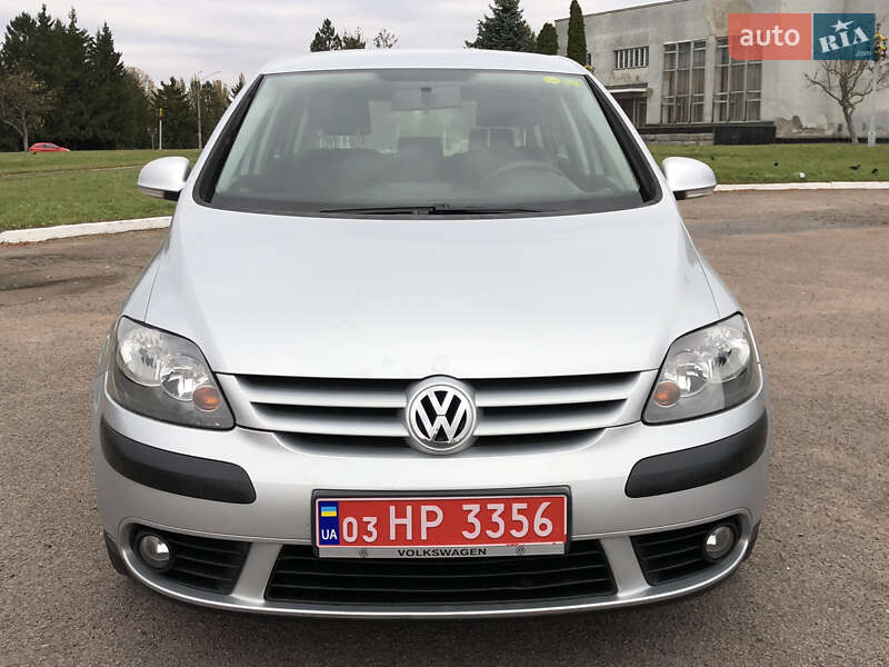 Хэтчбек Volkswagen Golf Plus 2006 в Ровно