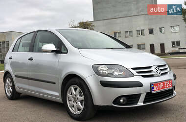 Хэтчбек Volkswagen Golf Plus 2006 в Ровно