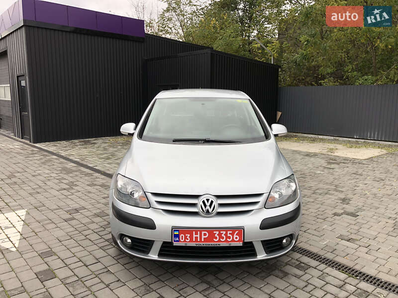 Хэтчбек Volkswagen Golf Plus 2006 в Ровно