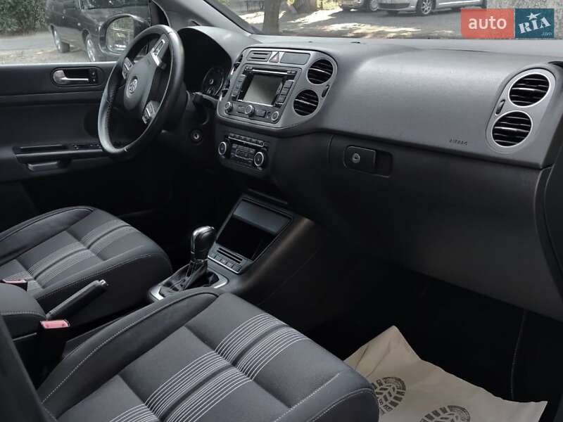 Хетчбек Volkswagen Golf Plus 2013 в Рені