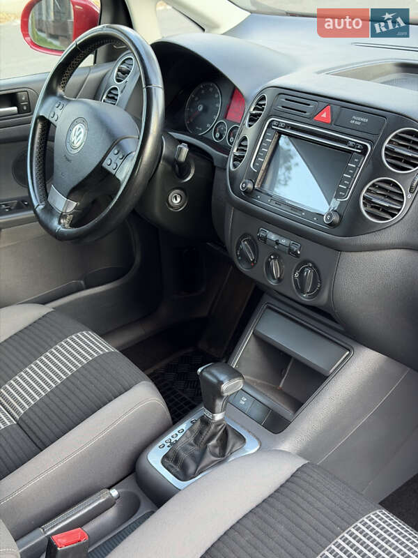 Хетчбек Volkswagen Golf Plus 2007 в Чернігові