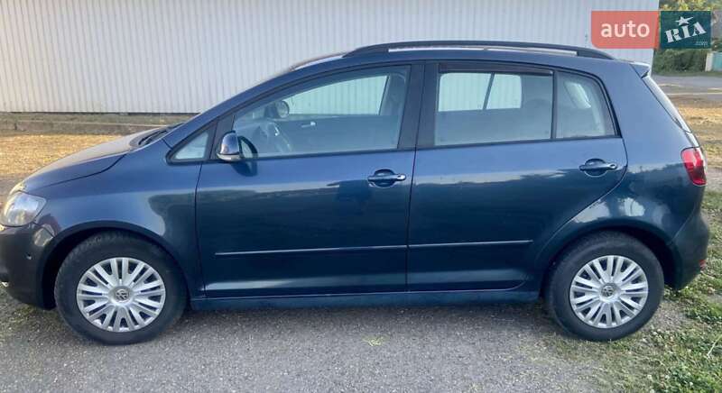 Хэтчбек Volkswagen Golf Plus 2009 в Черкассах