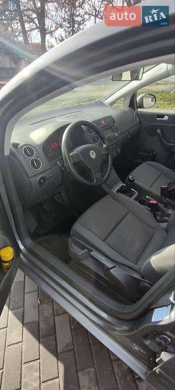 Хэтчбек Volkswagen Golf Plus 2005 в Луцке фото 17 Хэтчбек Volkswagen Golf Plus 2005 в Луцке