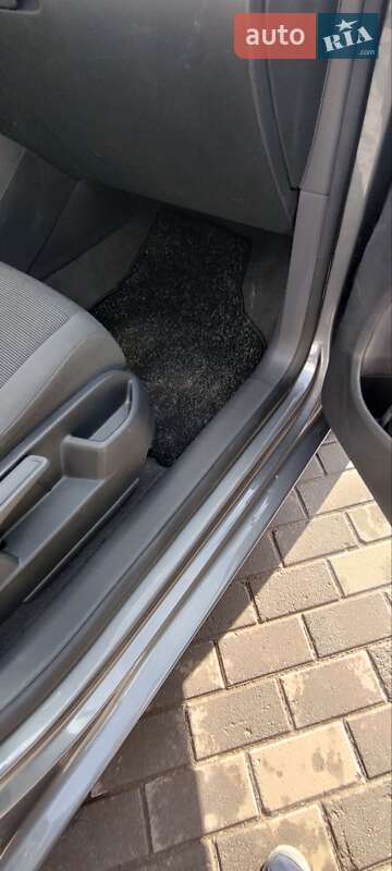 Хэтчбек Volkswagen Golf Plus 2005 в Луцке фото 44 Хэтчбек Volkswagen Golf Plus 2005 в Луцке