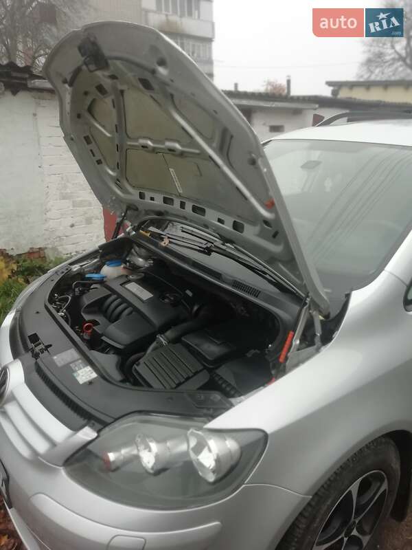 Хэтчбек Volkswagen Golf Plus 2008 в Умани фото 5 Хэтчбек Volkswagen Golf Plus 2008 в Умани